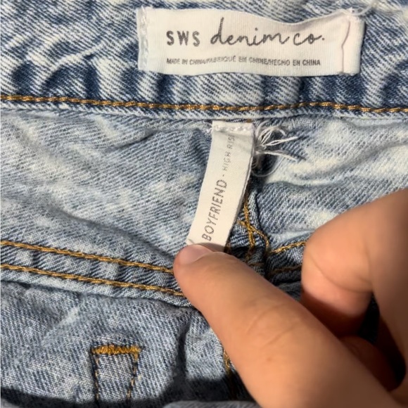 SWS Denim Co. Blue Ripped Mom Jeans - Picture 3 of 3